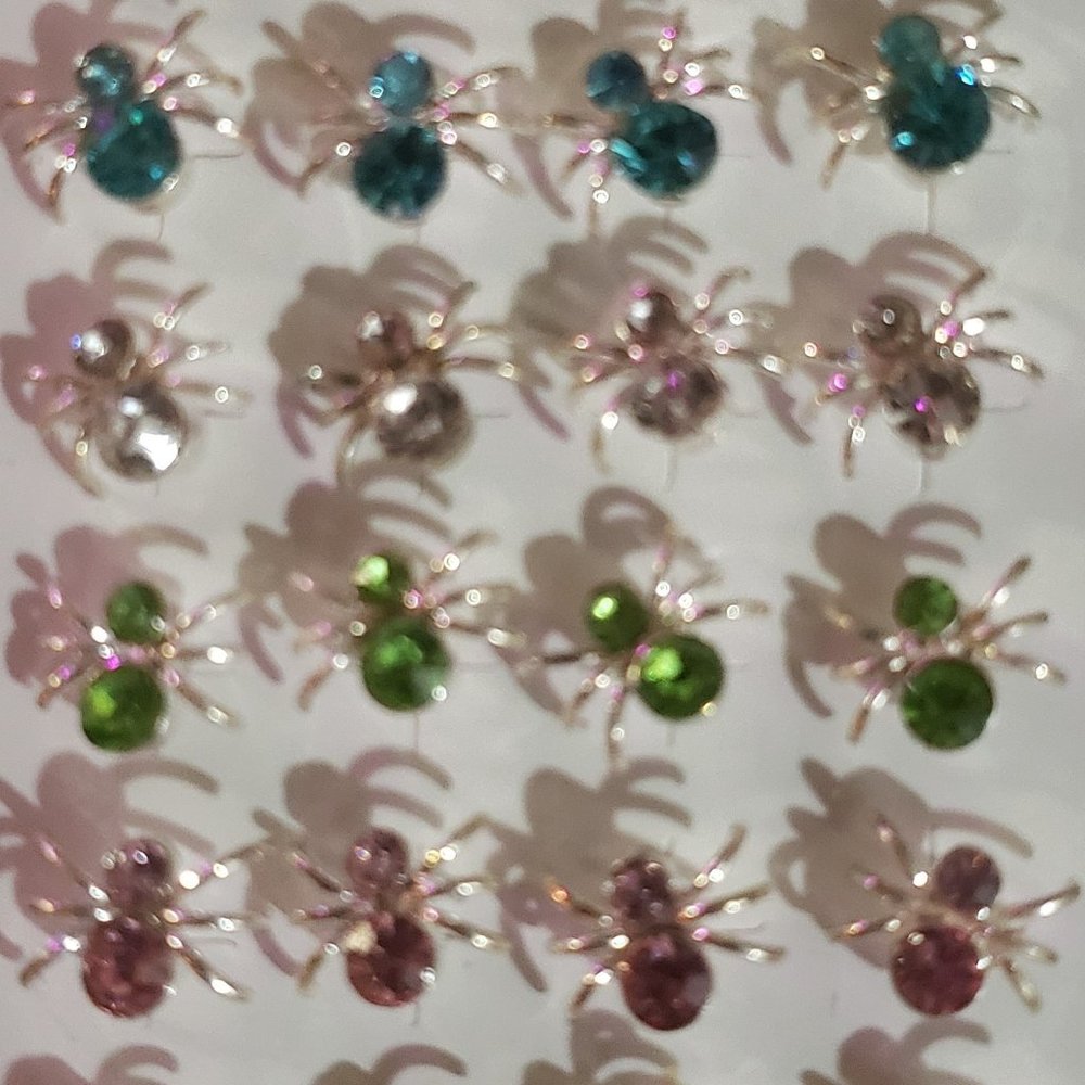 1-Pair Spider Earring Studs U-Pick Out Of 8 Colors 7cm